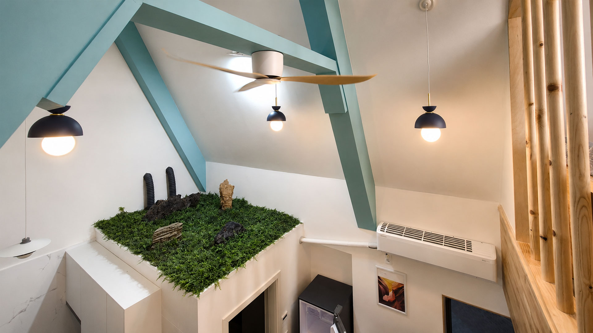 Lounge Area